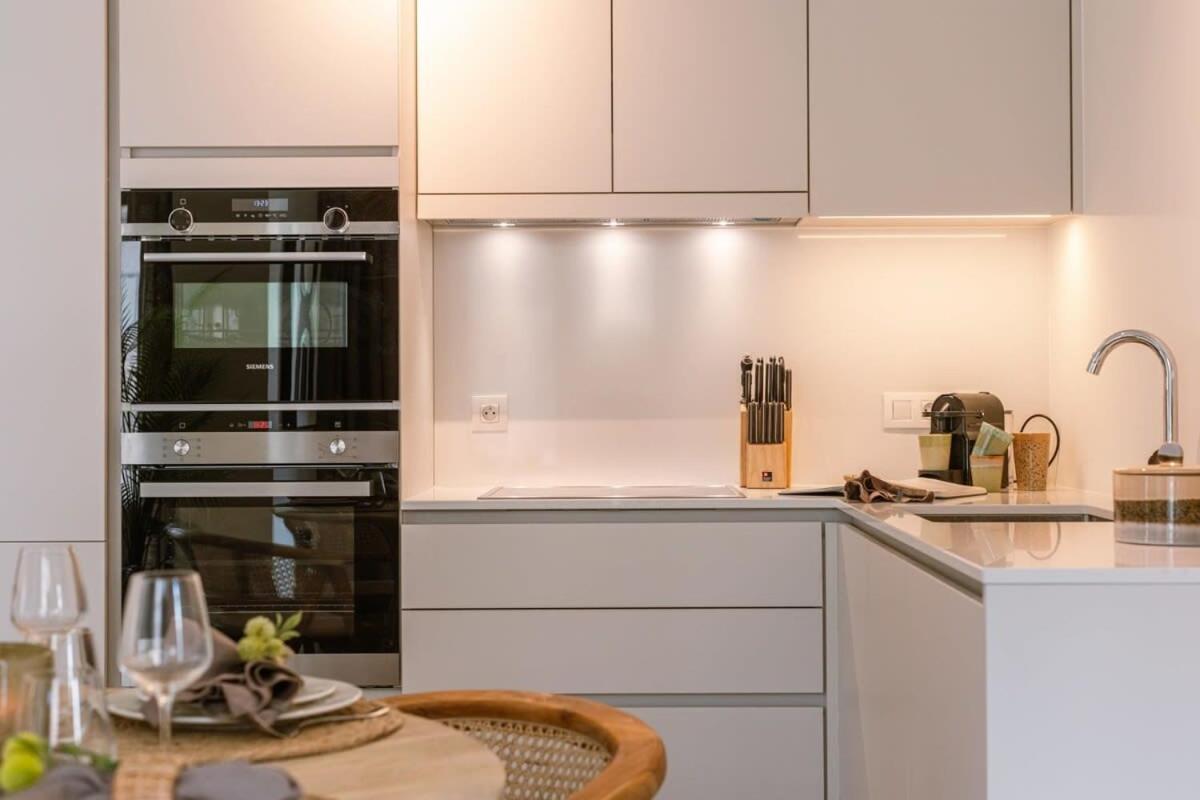 Huswell - Beautiful & Warm With Terrace In